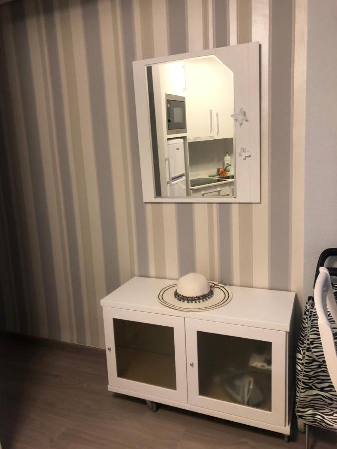 Apartment With A View Of The Sea Торевиеха Екстериор снимка