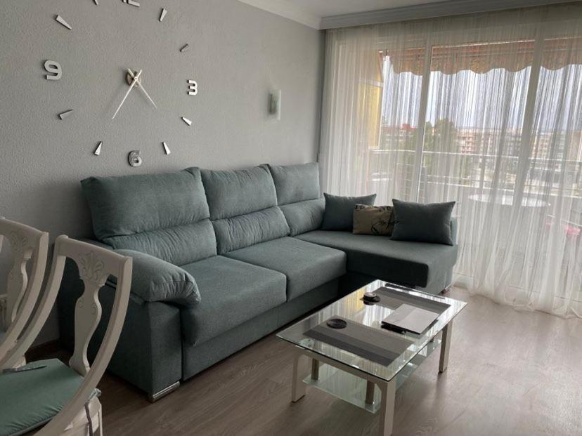 Apartment With A View Of The Sea Торевиеха Екстериор снимка