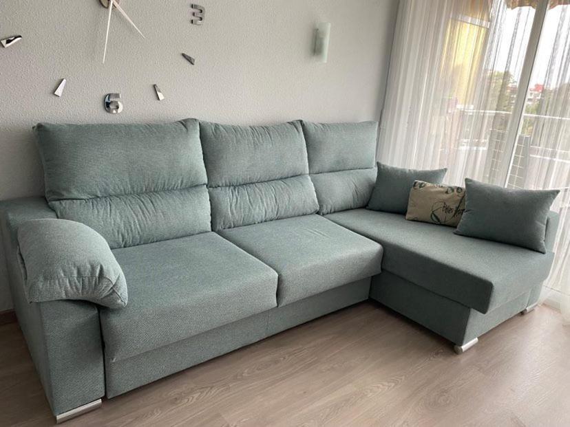 Apartment With A View Of The Sea Торевиеха Екстериор снимка